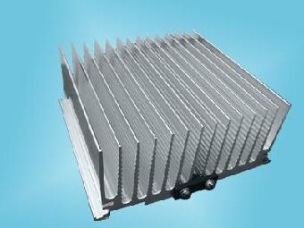 散热器铝型材价格 订做6061铝散热器加工厂家_移动志趣网